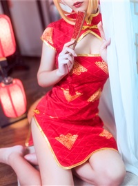 Rabbit playing with sister Ying and red cheongsam(24)